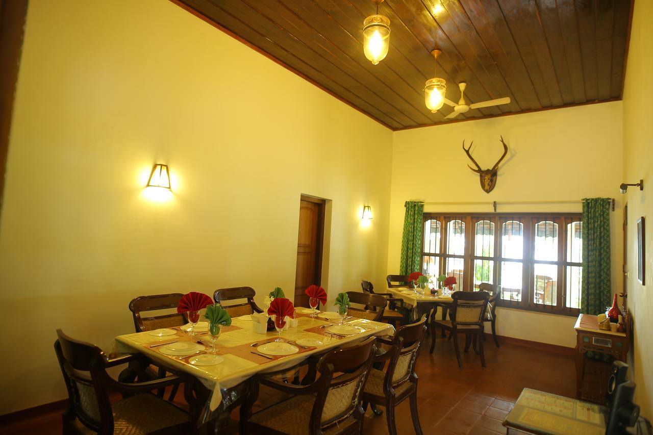 Kovilakam Lakeside Villa Alappuzha Exterior photo